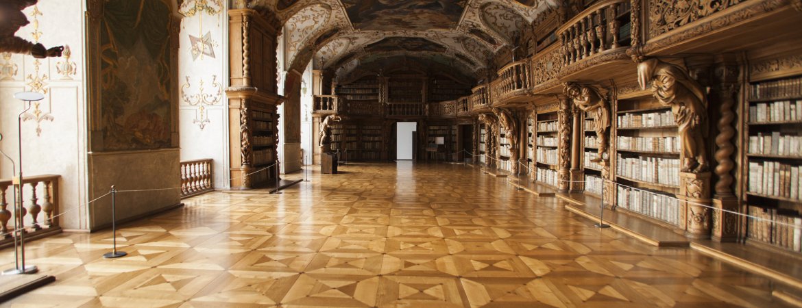 Virtuelle Tour durch die Bibliothek der Abtei Waldsassen
